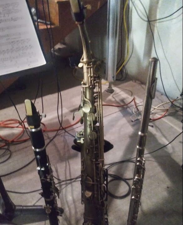 clarinet, saxophone, flute in orchestra pit